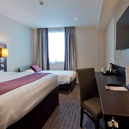 Premier Inn London Bromley Exterior foto